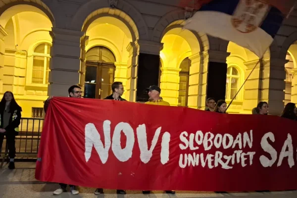 Slobodan univerzitet pozvao na akciju prikupljanja informacija o policijskoj brutalnosti u Novom Sadu