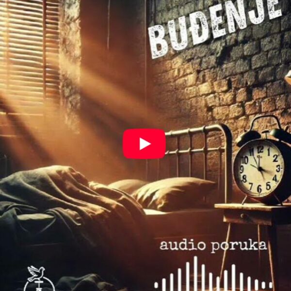 Zaključana vrata pozorišta.