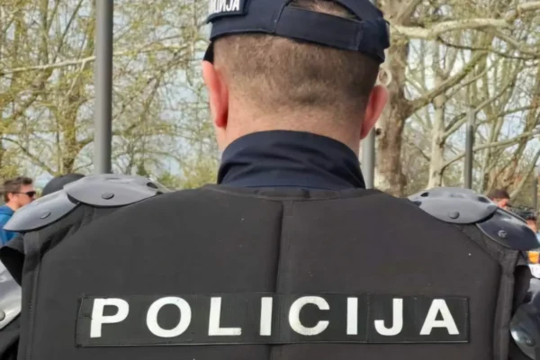 MUP Srbije objavio konkurs za upis 900 ljudi na osnovnu policijsku obuku